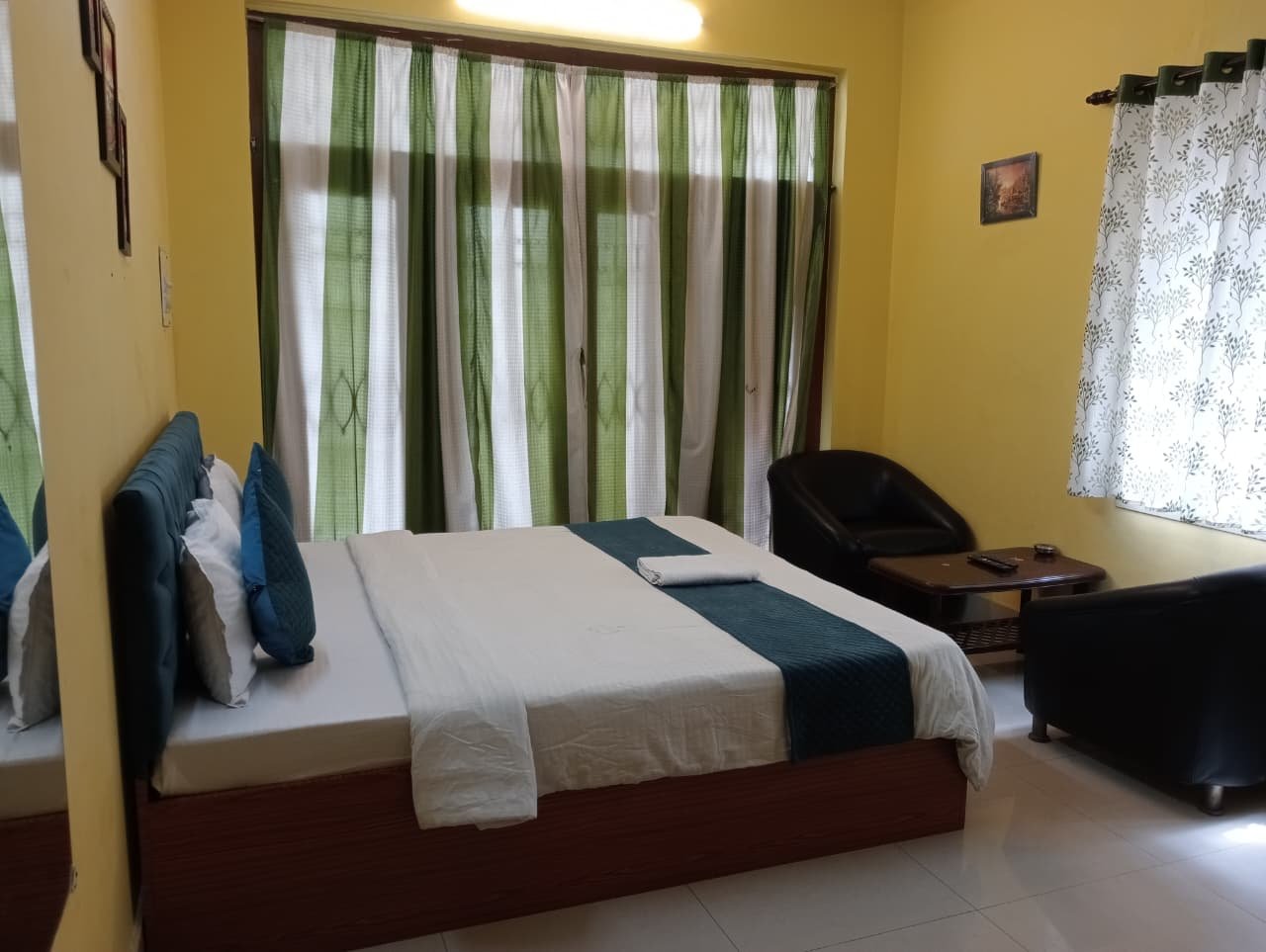 Deluxe Double bed